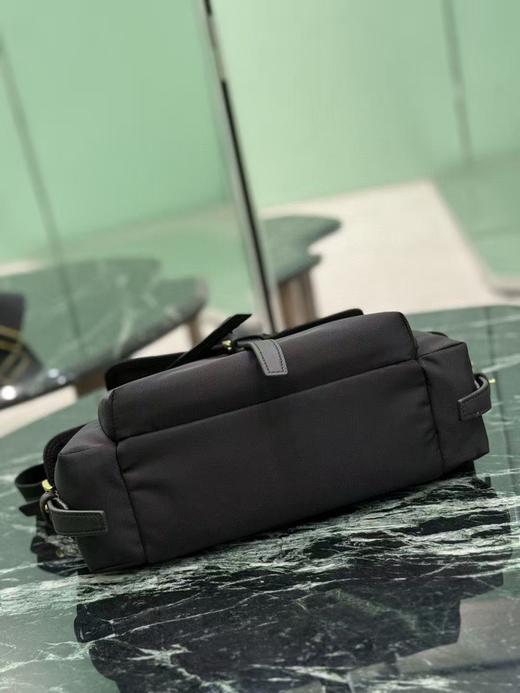 普拉达 新款邮差包 小/大号 (LZ) 商品图4