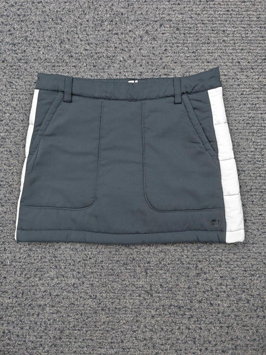 原单正品FJ秋冬款 女士高尔夫短裙 冬裙加棉有打底裤
白色XS S L 黑色XS S L 咖啡色S 灰色S L 各几件 商品图6