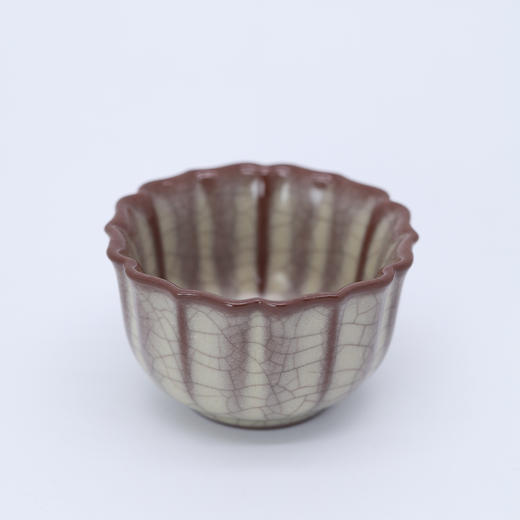 问鼎传世哥窑龙字款棣棠杯 商品图2