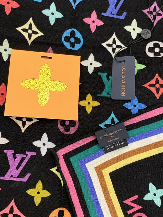 秋冬特惠💰420 LV围巾 LV x TM 披肩【丝绒双面同色披肩】 商品图6