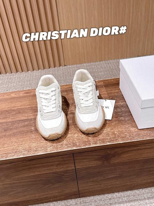 迪奥 新款镂空网纱透气 运动休闲鞋(DBG) 商品图0