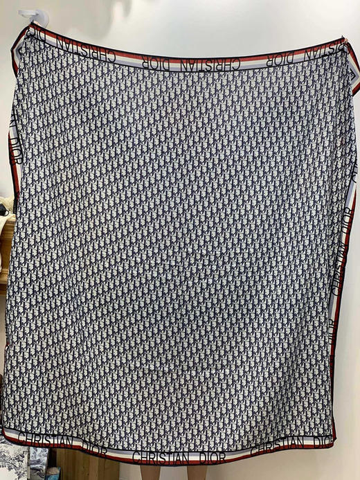 秋冬特惠💰420 迪家围巾【D边框老花】度假及日常都非常好搭配的款 商品图8