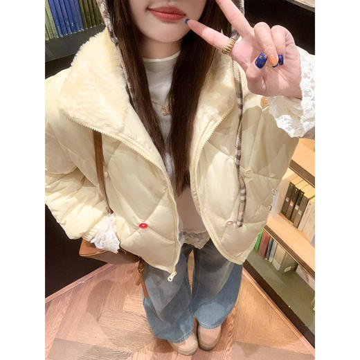 <曾小咸推荐>现货秒杀 ！微信超特价！韩系立领菱格棉衣外套 日常279.99 立减150 秒杀129.99！！ 商品图1