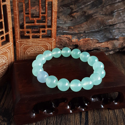 【天然正品】A货翡翠天然收藏级细腻无纹裂冰种春带彩晴水约10.8MM翡翠圆珠手串301225NJM17 商品图3