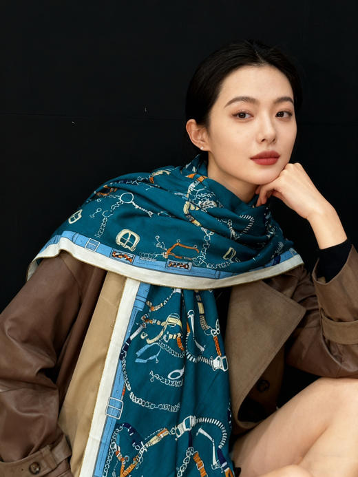 秋冬特惠💰420 爱马仕围巾 羊绒新款 买了都说好看 推荐 爱马仕双面同色羊绒方巾 商品图1