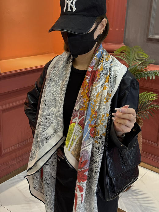 秋冬特惠💰420 爱马仕围巾 秋冬搭配利器 双面同色 版真丝羊绒披肩！ 商品图2