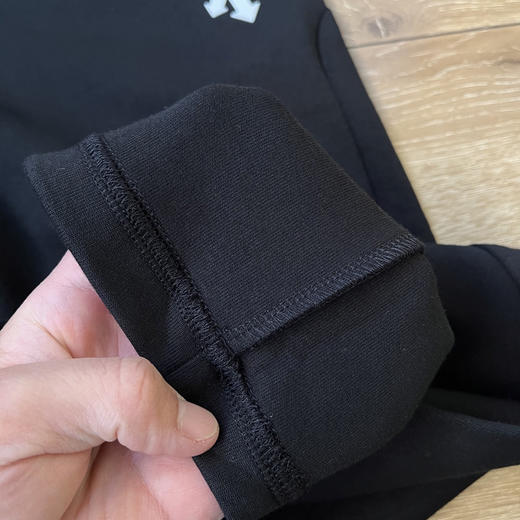 原单正品DST迪桑特TRAINING系列 柔软亲肤针织运动裤！
黑色M L XL XXL 3XL 商品图7