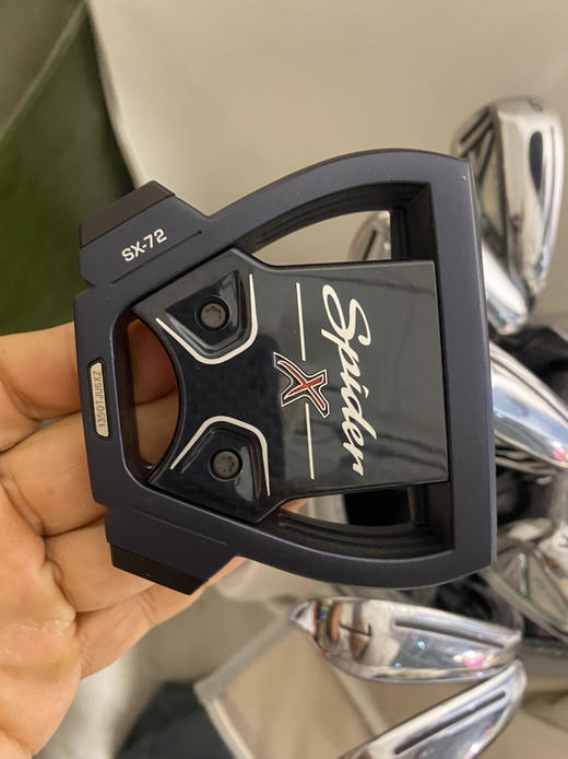 几乎全新泰勒梅女士SIM GLO I RW女士套杆秒杀价9800元 商品图11