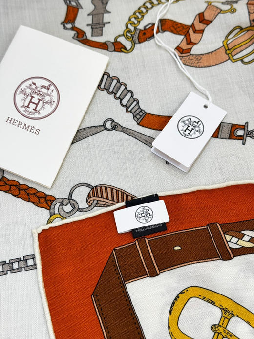 秋冬特惠💰420 爱马仕围巾 羊绒新款 买了都说好看 推荐 爱马仕双面同色羊绒方巾 商品图7