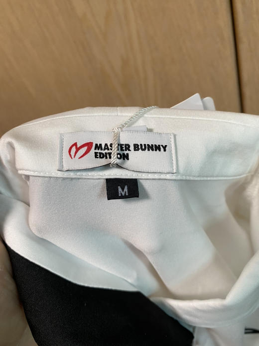 请输入全新日系品牌兔耳朵女士长袖M码秒杀价99元 商品图5