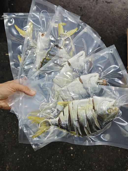 xm新货出品，0添加天然淡晒！深海高品质~金鲳鱼干，咸度刚好，干香十足！坚持海风+阳光慢慢收干，保留鱼肉的鲜与香 商品图3