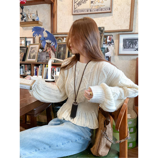 <曾小咸推荐>法式镂空设计感收腰针织毛衣 商品图0