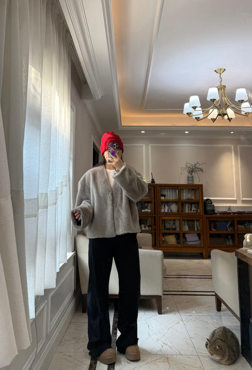 13-3 现货发 极限特惠 大爆款 要等 ed人造皮草 轻盈保暖外套 有三搭扣 我穿L宽松如图 商品图2