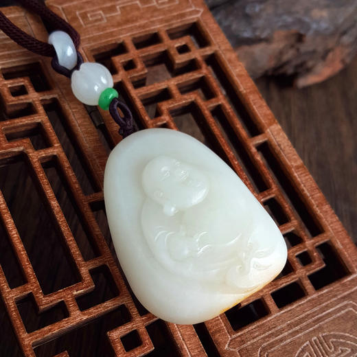 【天然正品】天然收藏级新疆籽料独籽细腻一级白油润度佳佛公和田玉吊坠项链 46.1*35.6*14.8MM(皆取最大值)301225NJM25 商品图6