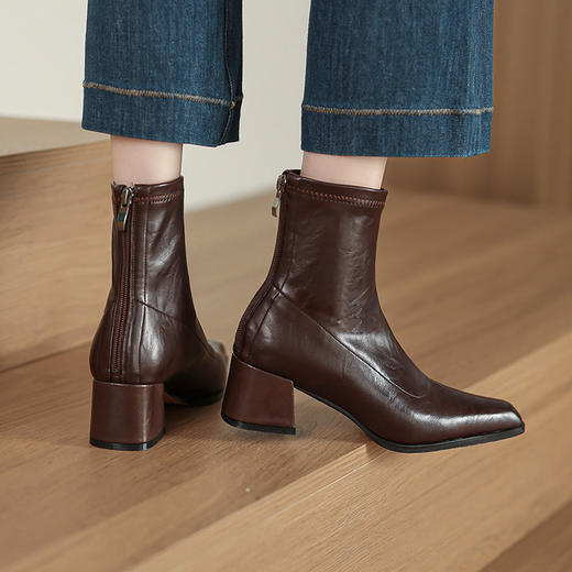【预售5天】瘦瘦靴女粗跟百搭通勤及踝靴新款秋冬方头高跟短靴MLJ&C187 商品图1
