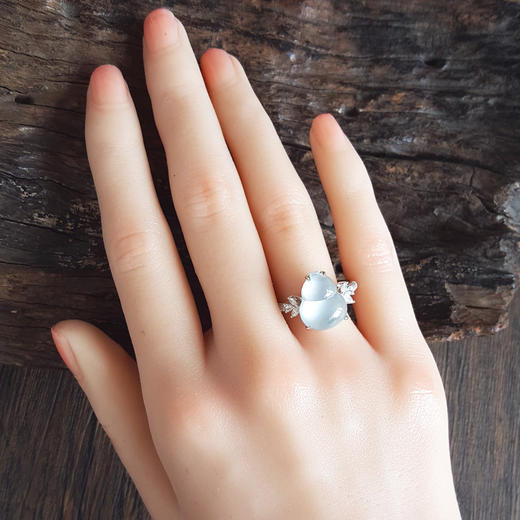 【天然正品】A货翡翠AU750收藏级白金镶钻镶天然细腻白色高冰种葫芦（福禄平安）翡翠戒指13.9*11.1MM(皆取最大值)18号（戒圈可改）301225NJM24 商品图8