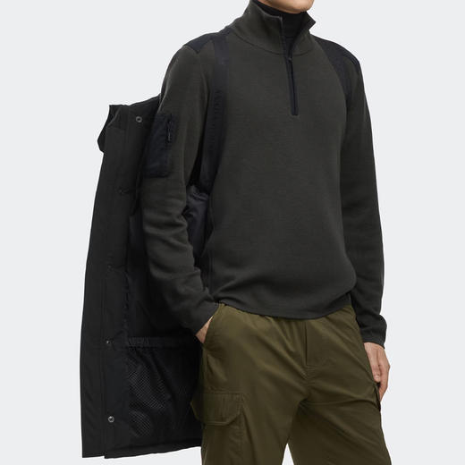 CANADA GOOSE 加拿大鹅 男士经典徽章 Leslie 派克连帽羽绒服 黑色 2052M 9061 商品图2