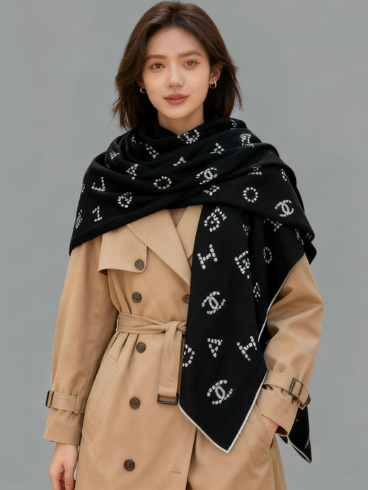 秋冬特惠💰420 香奈儿围巾 丝绒双面方巾【双面同色】 商品图0
