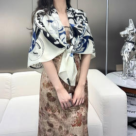 秋冬特惠💰420 香奈儿围巾 【双面同色】 高密度 高工艺 140*140cm大披肩