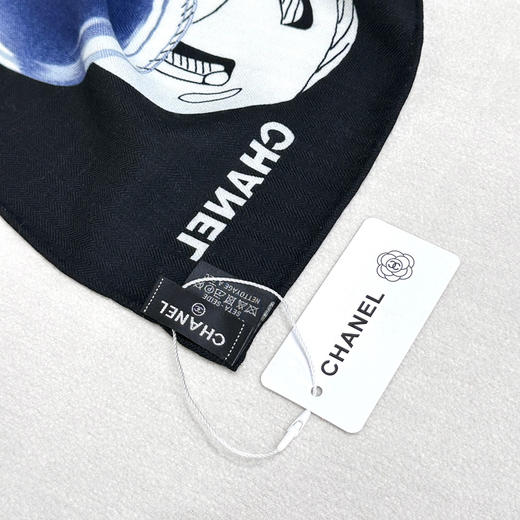 秋冬特惠💰420 香奈儿围巾 【双面同色】 高密度 高工艺 140*140cm大披肩 商品图8