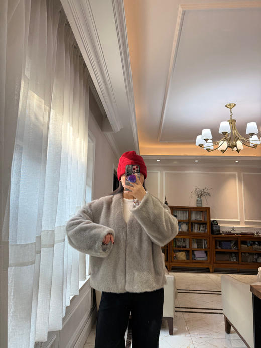 13-3 现货发 极限特惠 大爆款 要等 ed人造皮草 轻盈保暖外套 有三搭扣 我穿L宽松如图 商品图7