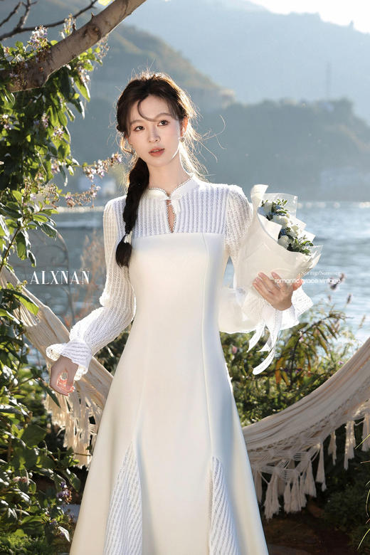 鹿向南「月魄露花」法式气质连衣裙2025新款冬季显瘦长款裙子女 商品图3