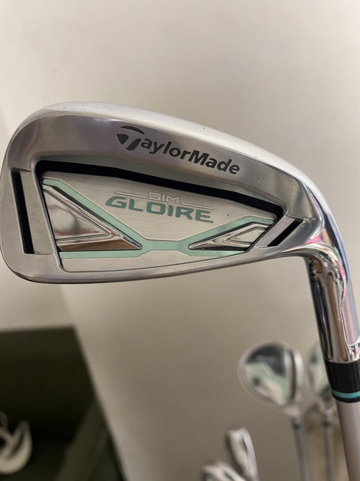 几乎全新泰勒梅女士SIM GLO I RW女士套杆秒杀价9800元 商品图12