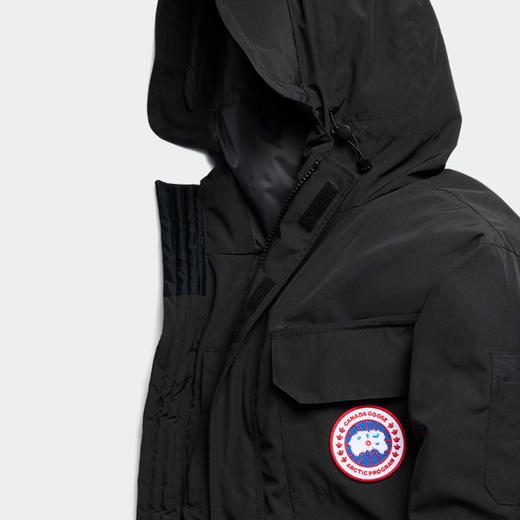 CANADA GOOSE 加拿大鹅 男士经典徽章 Expedition 派克连帽羽绒服 黑色 2051M 9061 商品图1