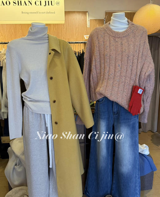 东大门花纱点毛衣 商品图1