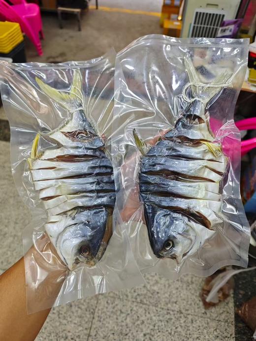 xm新货出品，0添加天然淡晒！深海高品质~金鲳鱼干，咸度刚好，干香十足！坚持海风+阳光慢慢收干，保留鱼肉的鲜与香 商品图1