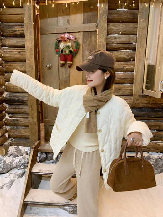 <曾小咸推荐>现货秒杀 ！微信超特价！韩系菱格内里羊羔毛外套 日常269.99 立减130 秒杀139.99！！ 商品图12