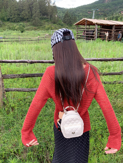 <曾小咸推荐>现货秒杀 ！微信超特价！慵懒风镂空针织衫 日常199.99 立减110 秒杀89.99！！ 商品图5