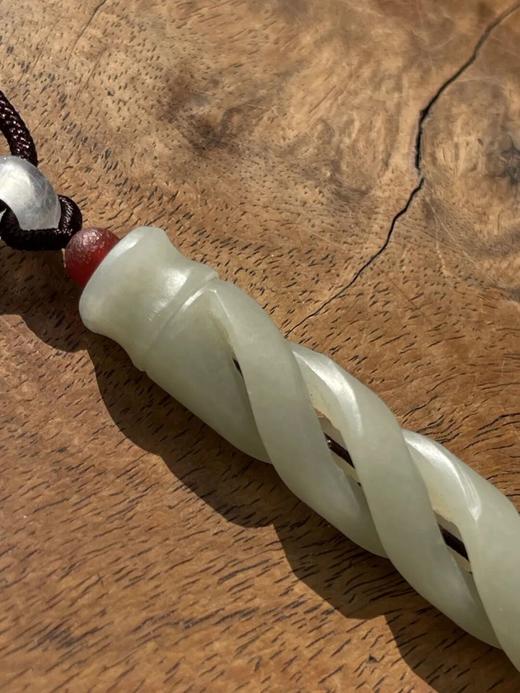 和田白玉镂雕螺旋纹管勒子，顺丰包邮 商品图12