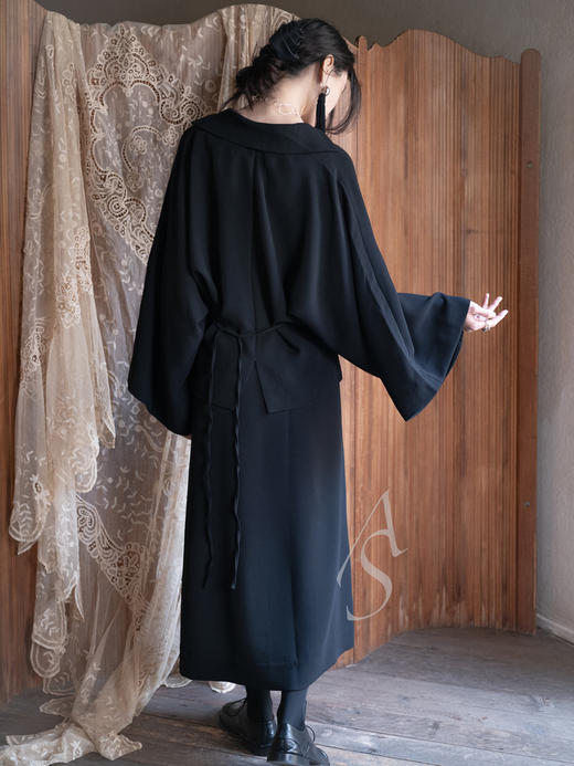 Mark Kenly Domino Tan  烟灰色/黑色BERLINA绉纱系带上衣 商品图4