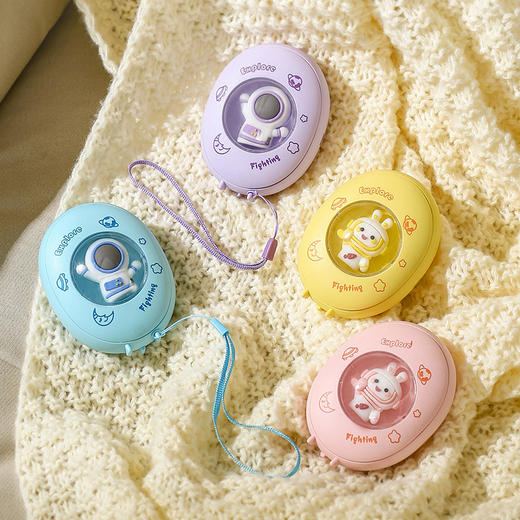 【嗳心陪护❗️宇航公仔太空人暖手宝】手心里的小暖阳，陪你度过漫漫冬日，小夜灯设计，治愈你一天的疲惫！冬季手握式女生暖宝宝生日礼物迷你可爱取暖神器 商品图2