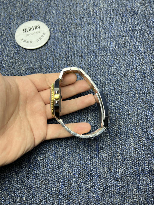 新到货！劳力士升级版间金黑水鬼 潜水表
搭载进口西铁城 商品图4