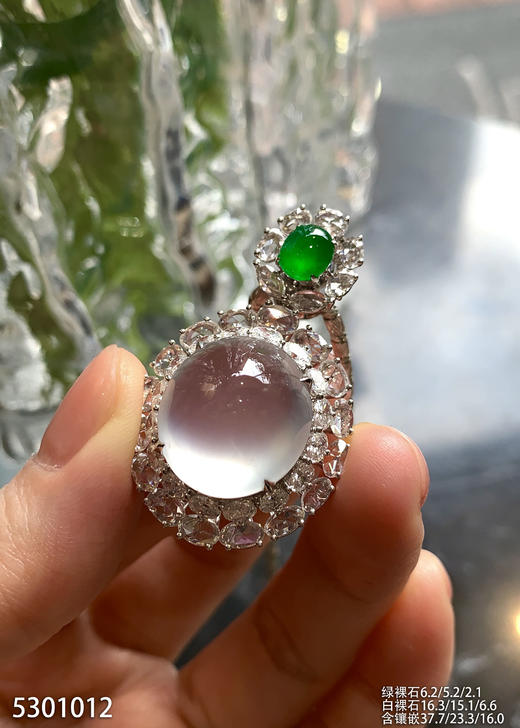 玻璃种蛋面吊坠【5301012】具体价格微信咨询 商品图1