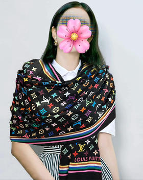 秋冬特惠💰370 LV围巾 新款 真心赞【戒指绒长巾】实物真心美 披肩配以印花