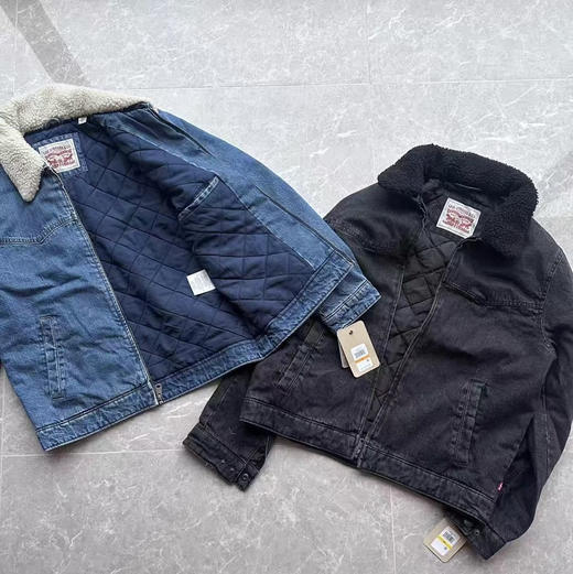 全新正品Levis美版25年新款牛仔水洗可拆卸毛领夹棉底特律夹克棉服
25年新款 吊牌价225美金的新款棉服
颜值很高的底特律款 毛领可拆卸 重水洗工艺
两个色，尺码S-2XL 商品图0