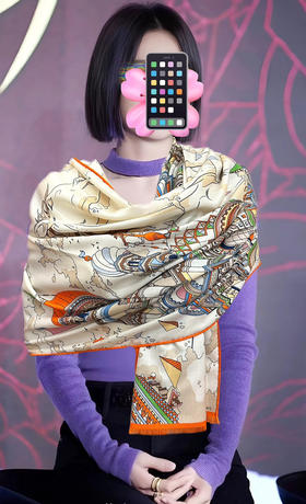 秋冬特惠💰400 新款 爱马仕围巾【双面同色】太美了