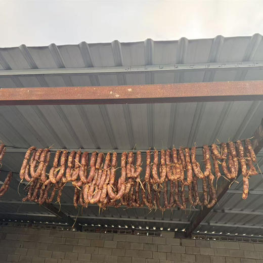 灌肠 | 粮食喂养十二个月的黑猪 手工切块和灌装 五香口味/ 极客农场，偏咸口，适合焖米饭或者配馒头食用。⭐️顺丰/京东随机发 商品图12