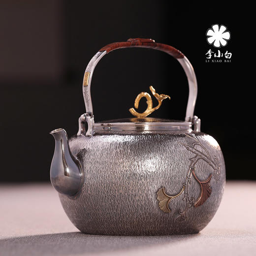 李小白银壶 纯手工银壶 银杏 纯银9999烧水壶 纯银银壶 大师级刻花银壶 商品图2