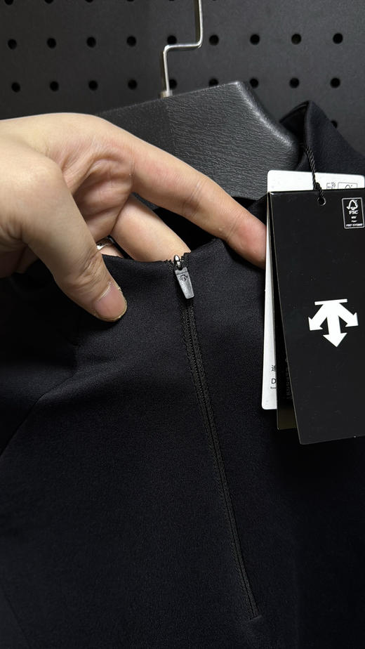 原单正品 DESCENTE迪桑特TRAINING男士SOLOTEX长袖半拉贴身保暖针织衫，M-3XL 商品图8