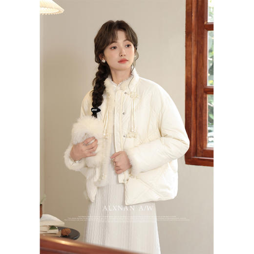 鹿向南「温柔白月光」90白鸭绒真毛领羽绒外套2025冬季羽绒服外套 商品图0