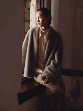 13-3 现货发 极限特惠 大爆款 要等 ed人造皮草 轻盈保暖外套 有三搭扣 我穿L宽松如图