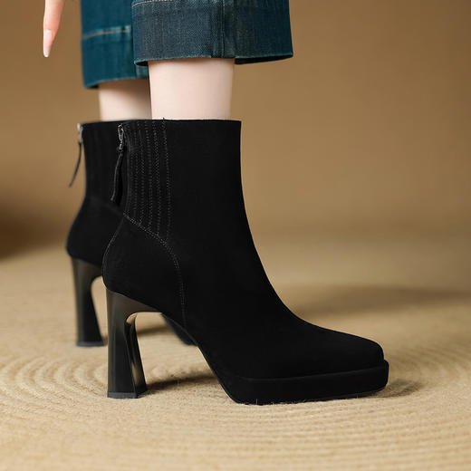 【预售5天】独特一脚蹬巨好看时尚新款圆头粗跟高跟乐福鞋深口单鞋MLD&AM995 商品图1