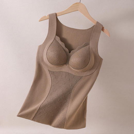 【轻盈过冬❗️保暖发热美背】无痕高弹磨毛蓄热，双层贴合暖胸又暖腹，展示性感S曲线身材，双重固定杯垫不移位，秋冬背心打底内搭加绒保暖背心自带胸垫免穿文胸QQ 商品图6