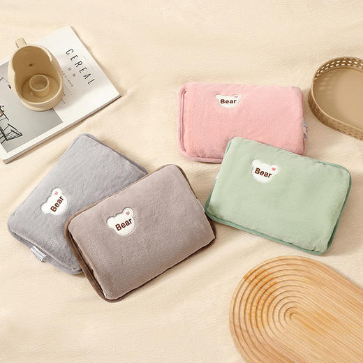 【国标安心❗️充电式热水袋礼盒装】轻盈绒毛 蓬松柔软 轻暖无压迫 暖水袋暖宝宝暖手可爱女生敷肚子卡通防爆电 商品图3