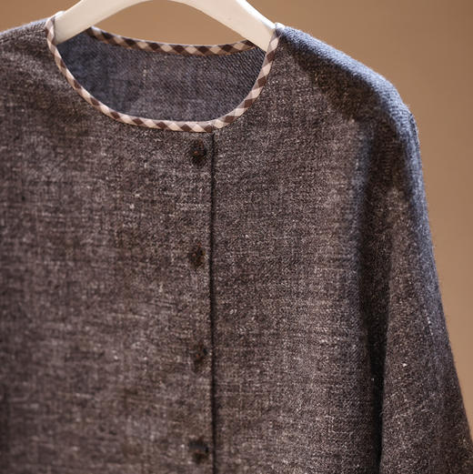 之如初 羊毛+亚麻圆领偏襟开衫 商品图1
