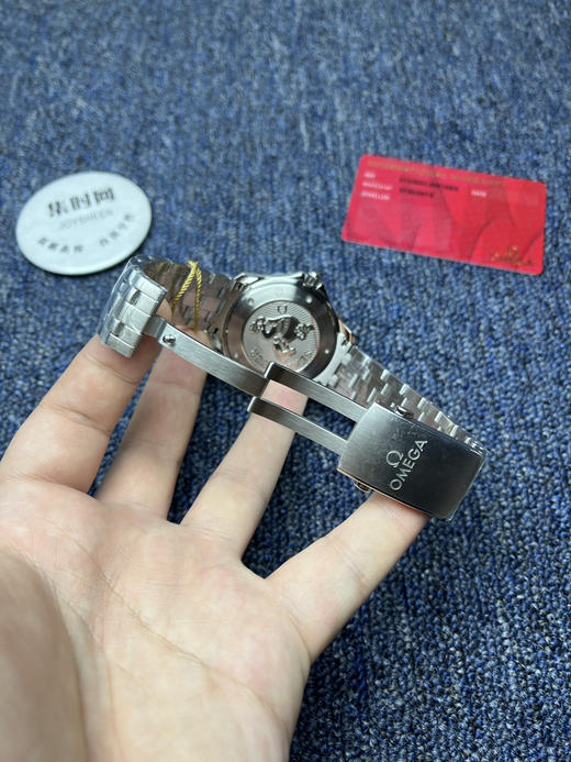 定制渠道货 欧米茄海马300米潜水系列 瑞士机 蓝色盘 深海之蓝 男士腕表 搭载瑞士ETA-2824全自动机械机芯 商品图7